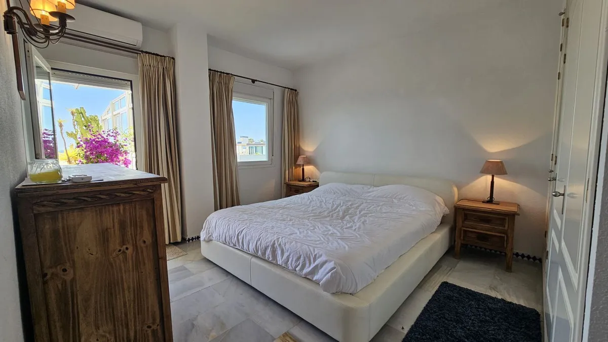 8ffd9916-a541-49a6-848e-d5813e896e3f