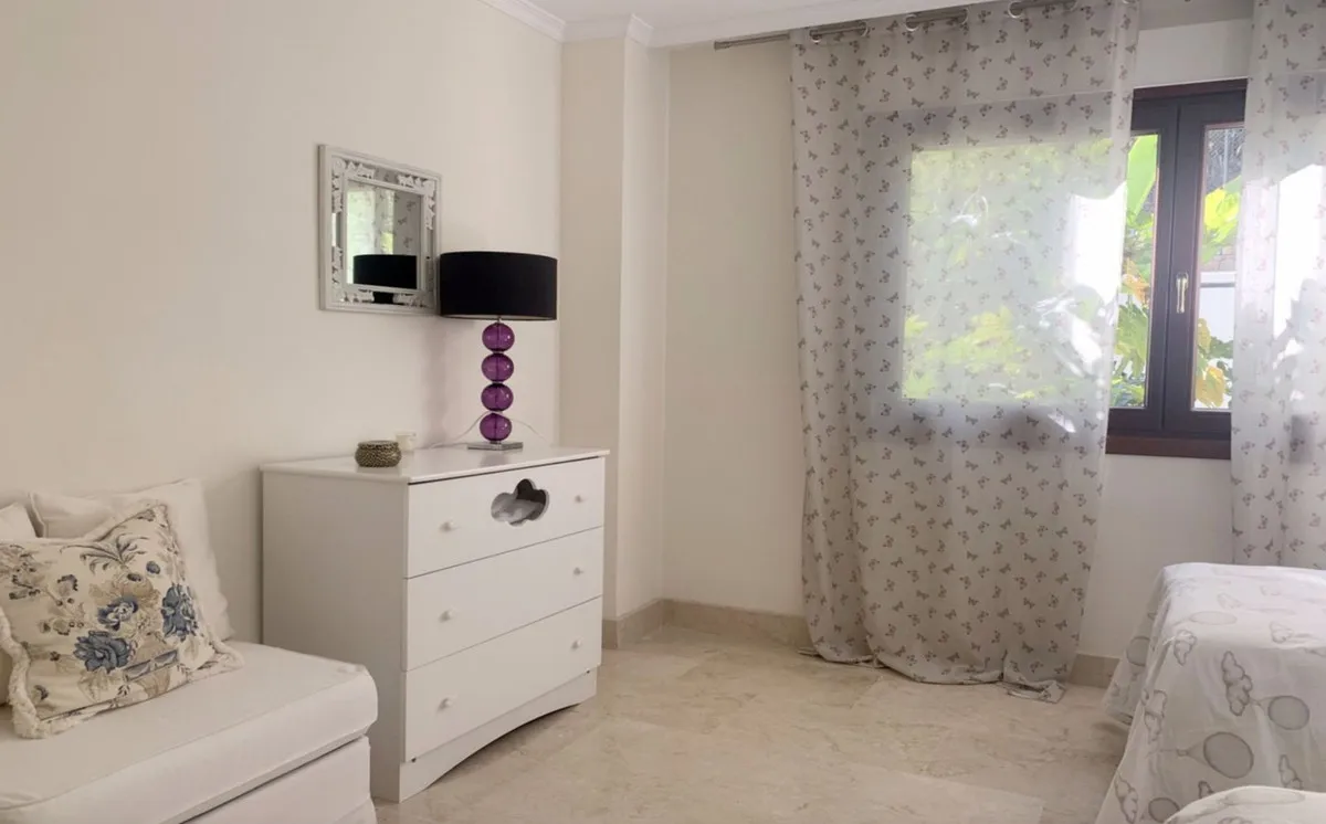 31c8fd22-57a4-4c0c-98ef-2e03a016fdec