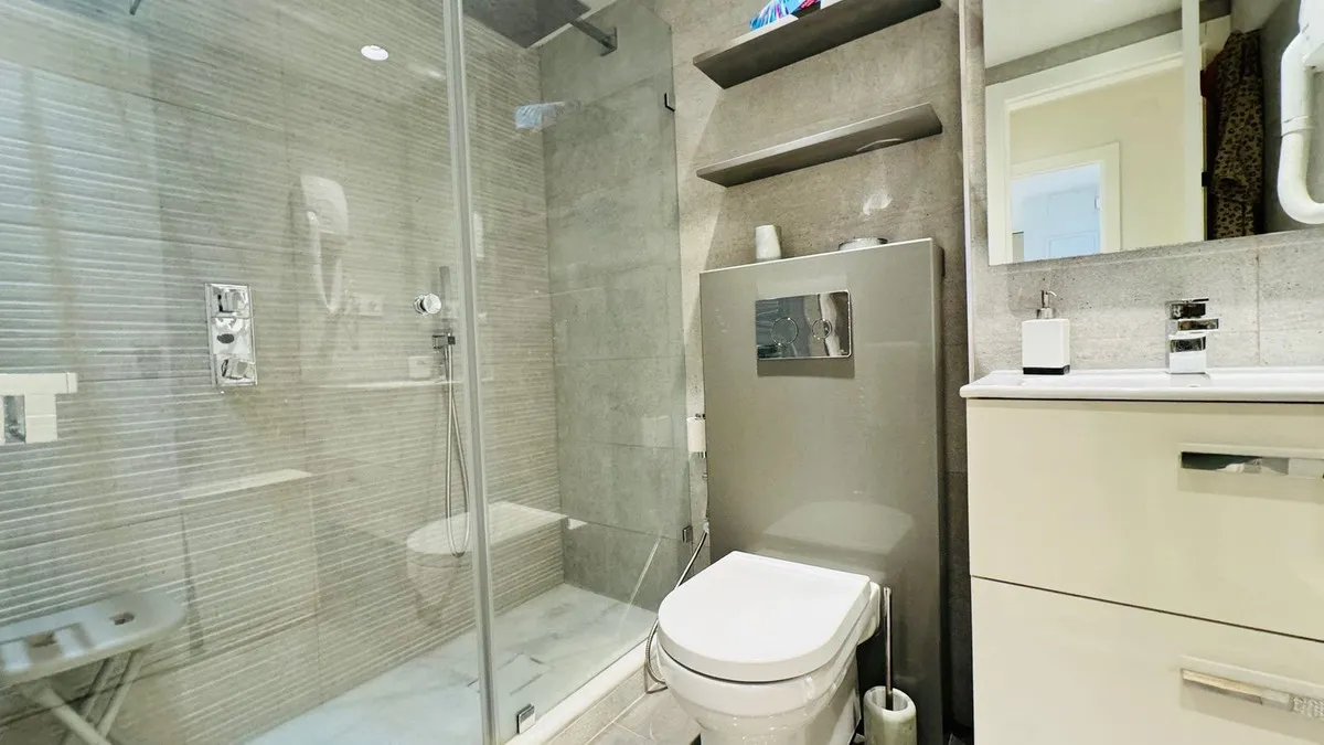 1c7388a1-b53e-4d5d-8ba0-83ac8fcb4ae6