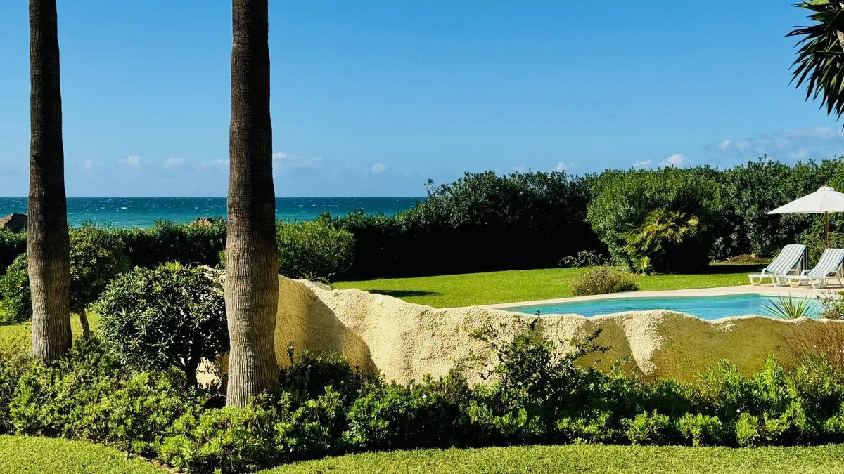 b28d3fee-de3f-41cb-88c1-f0359a071b62