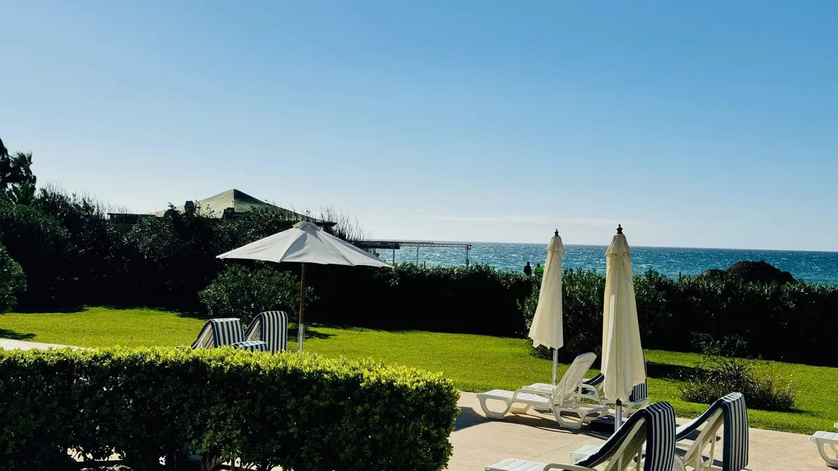 c0583d44-c34c-4303-85a4-83b98ac2346b