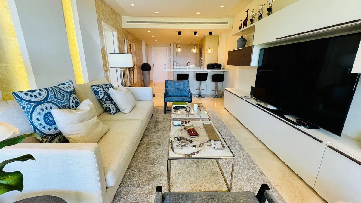 fe1df16b-1d25-4151-ae87-cd923b22395a