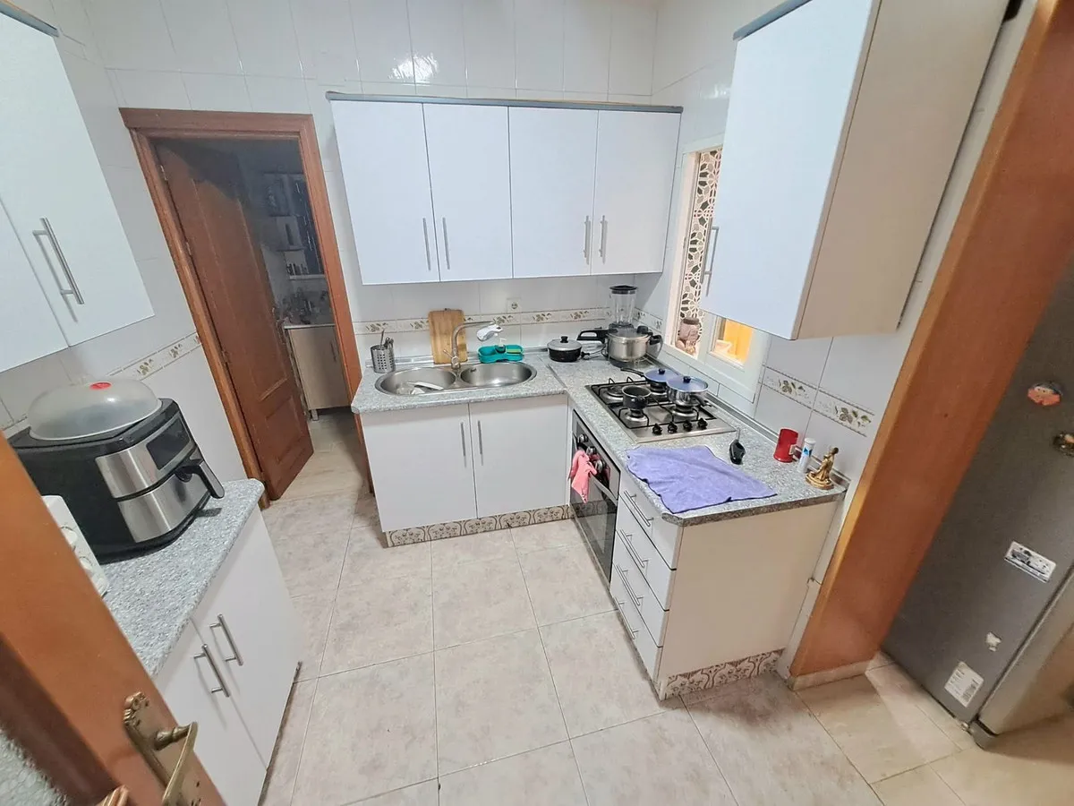 c7773217-e0b1-4bab-bf98-6f3466475f06