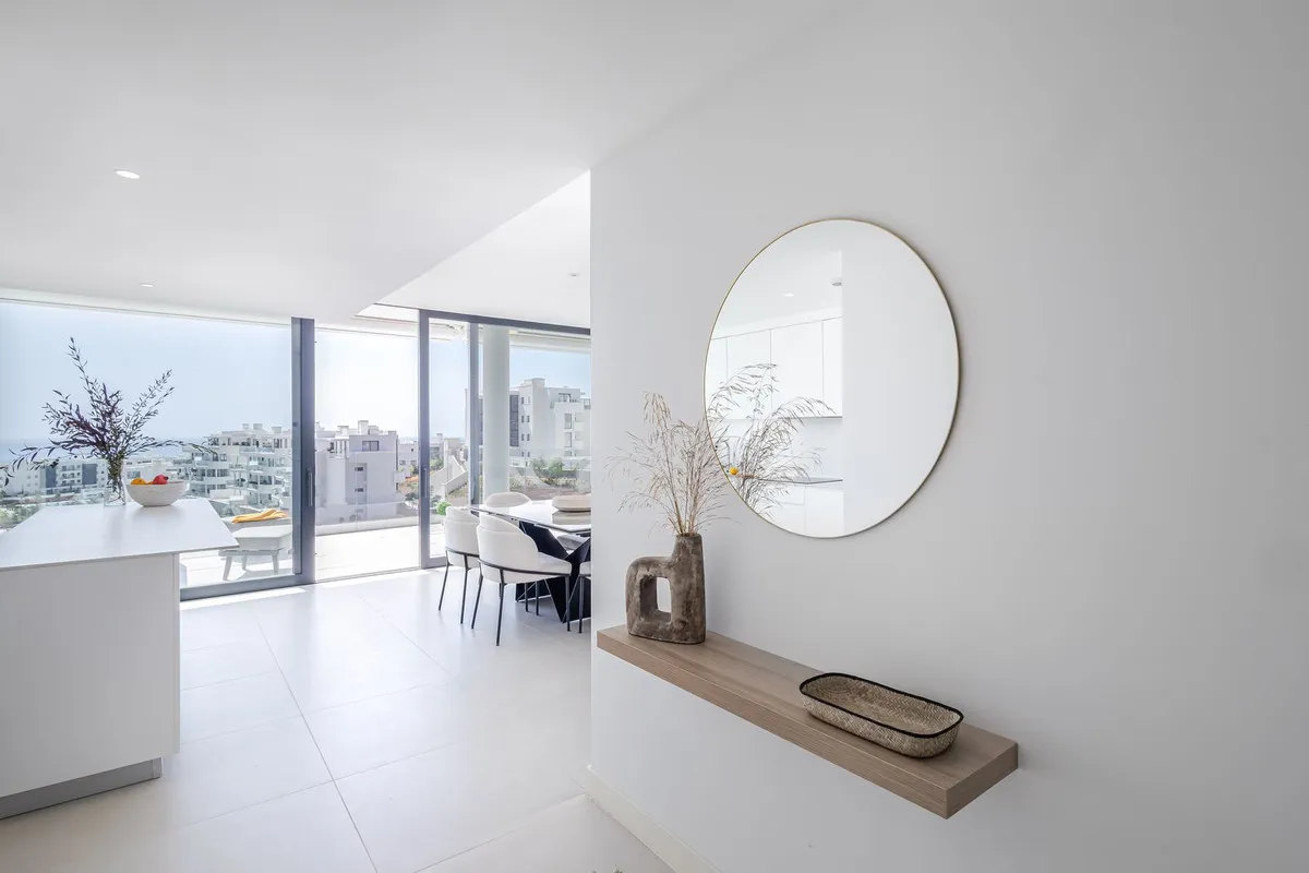 b68880a7-57f5-413d-91d3-9a9e45ad6045