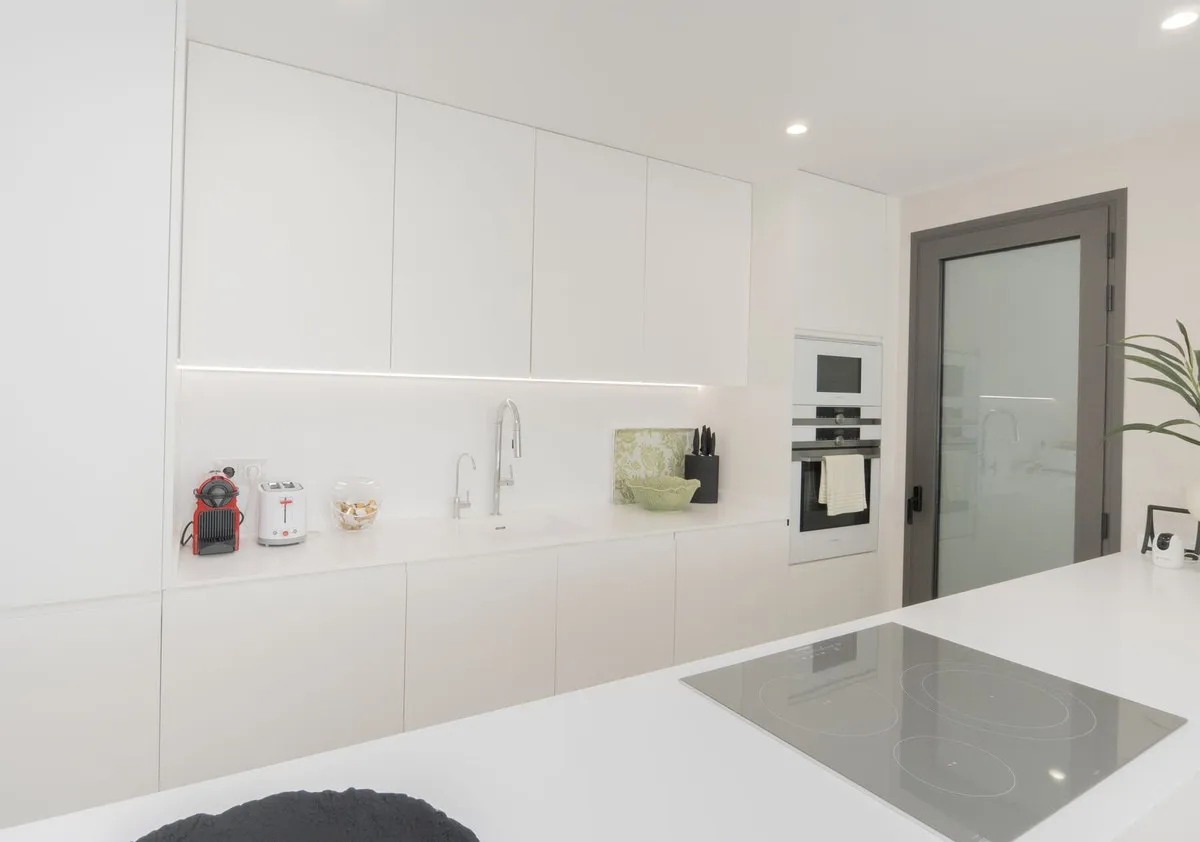 20bb2771-4c6a-4abf-817a-6e0e1b56fa97