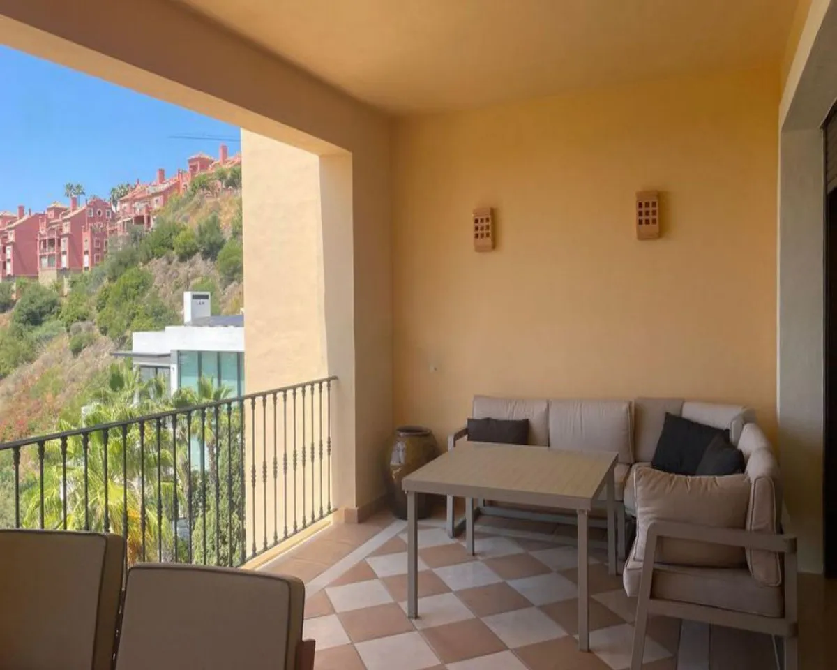 5d56592c-dfd4-466b-af6c-15cb69d4f171