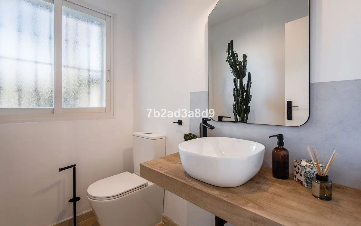 bc771360-23eb-4c94-9b85-3a88e81e922a