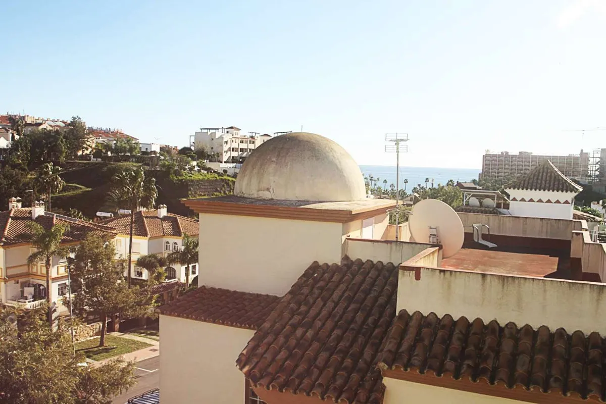 4c12b3a7-b183-4bb0-864a-8f129e8a03b6