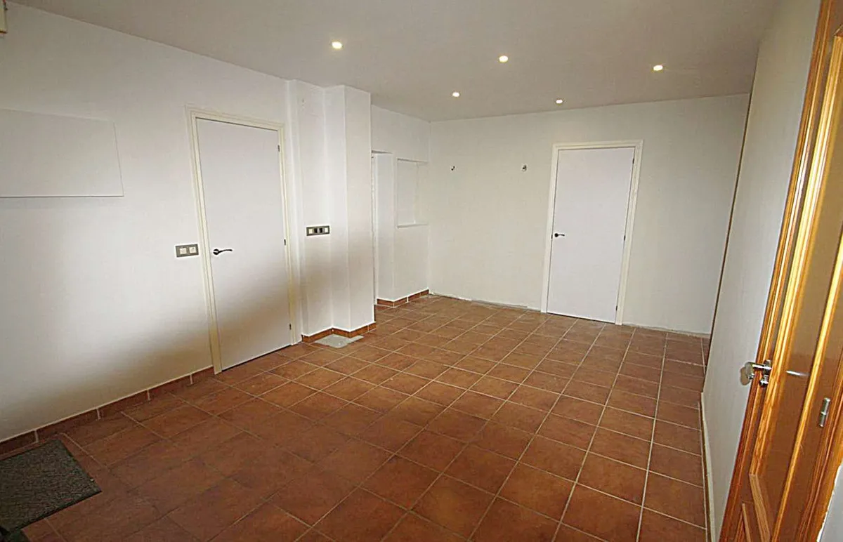 8a20b9db-4442-4dcc-bfaf-929899b40e03