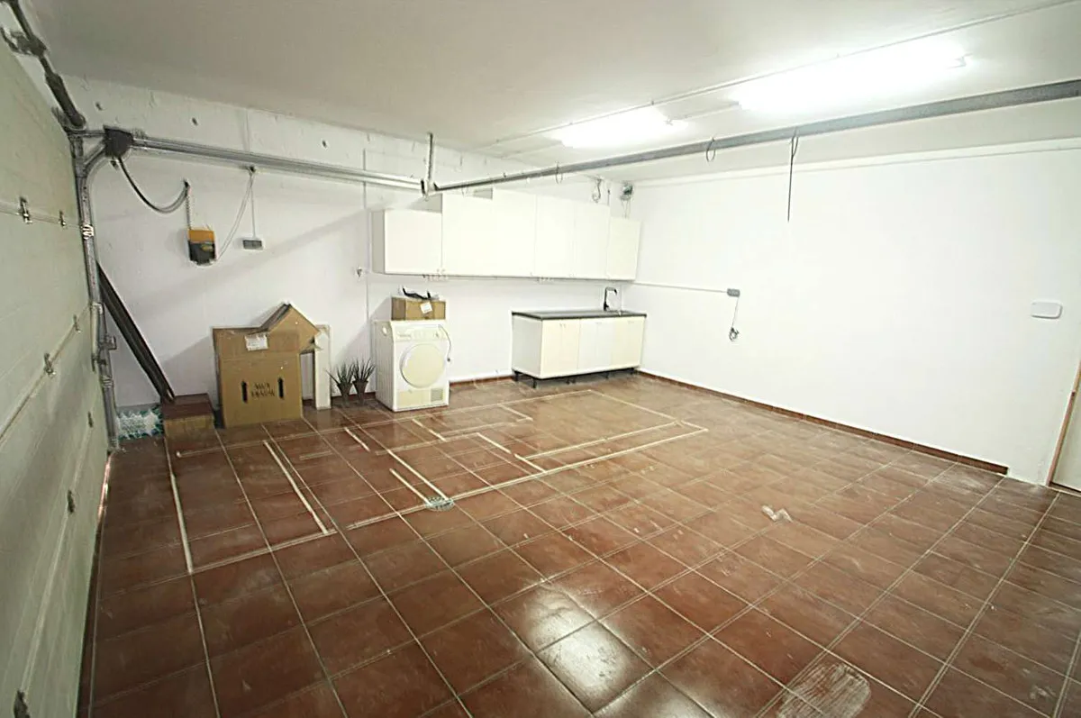 f889df07-f018-40d0-96b9-778a91669786