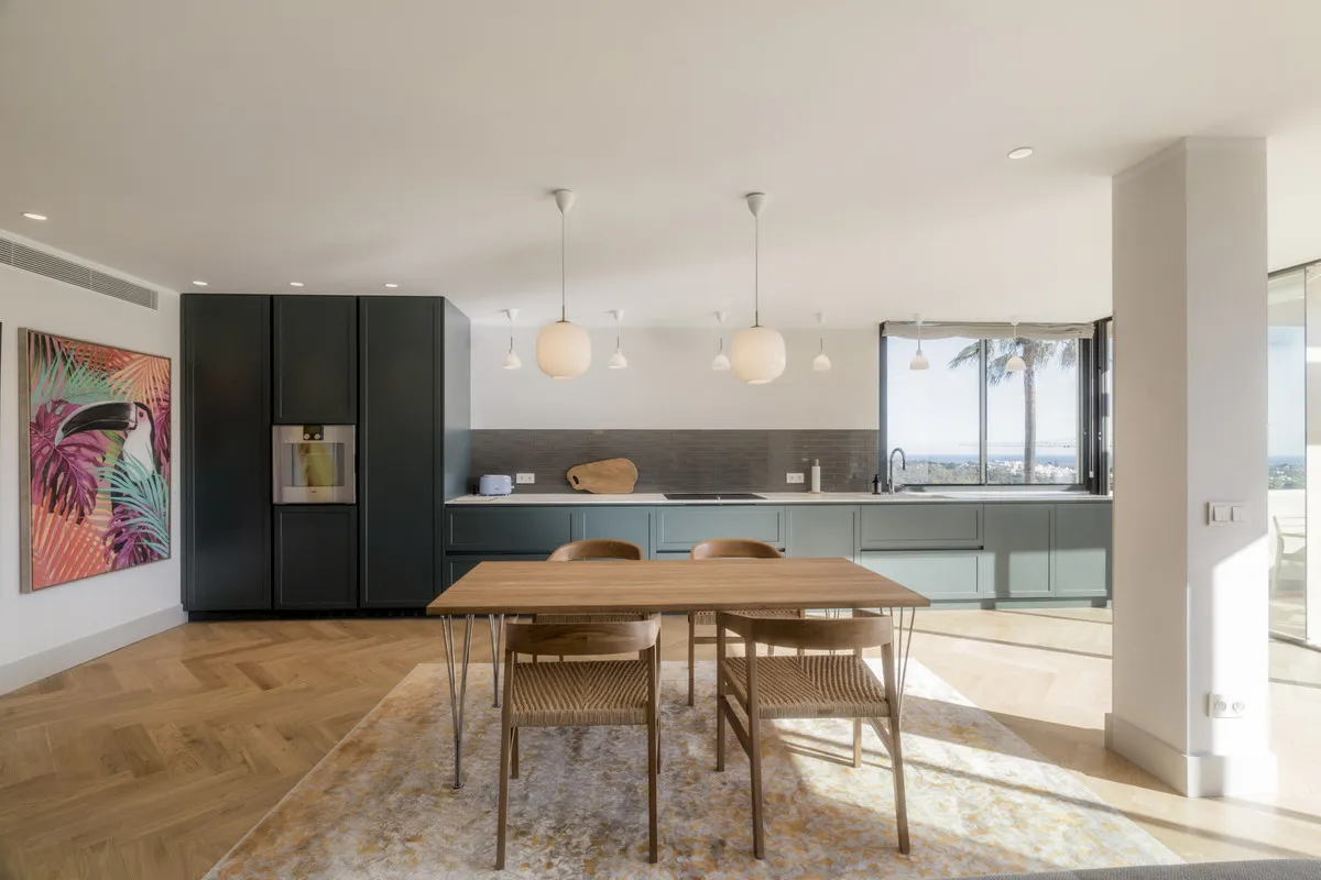 087e2fec-1900-45f6-9c95-d1aa6160e3b2