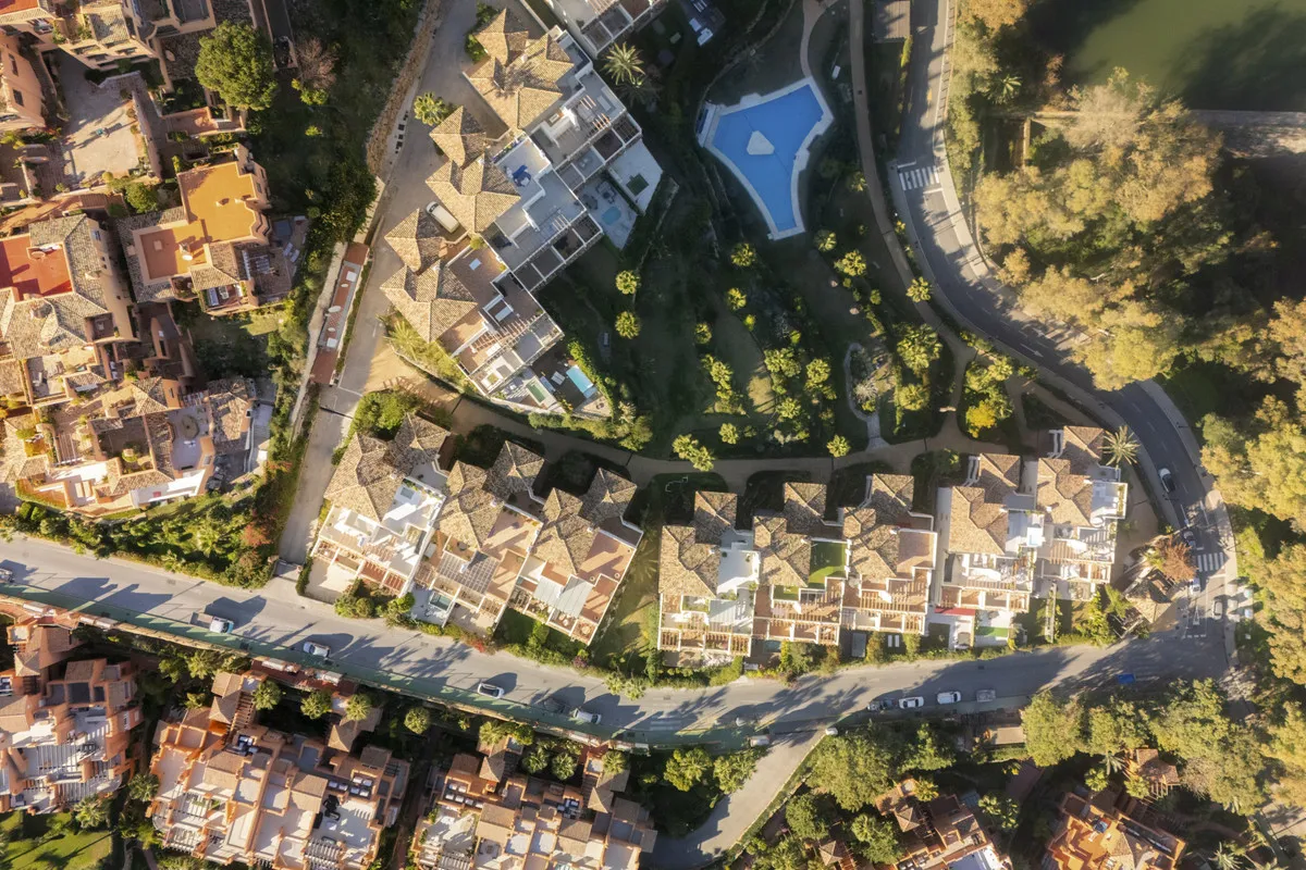 0fb2c369-e083-4c4f-9fa4-10e3e8e7393e