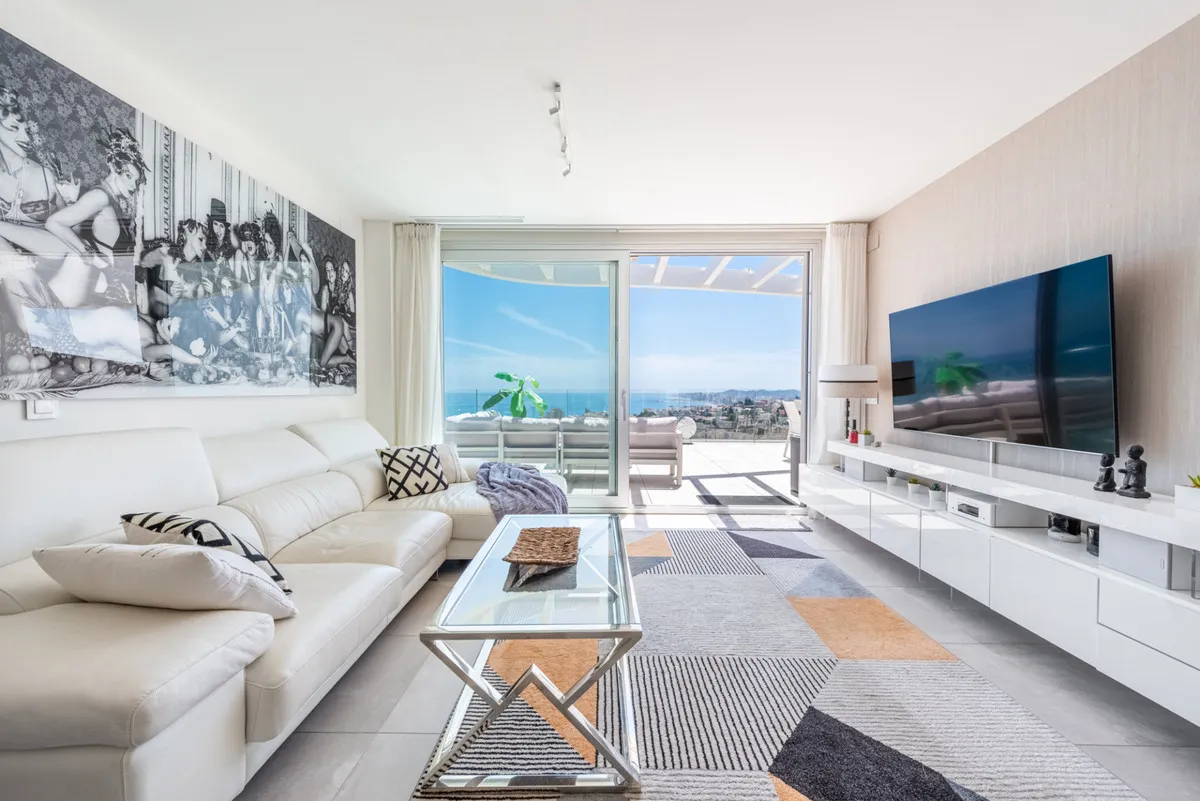 bc230d8d-3198-4fd5-9ac0-c60e8c007f1f