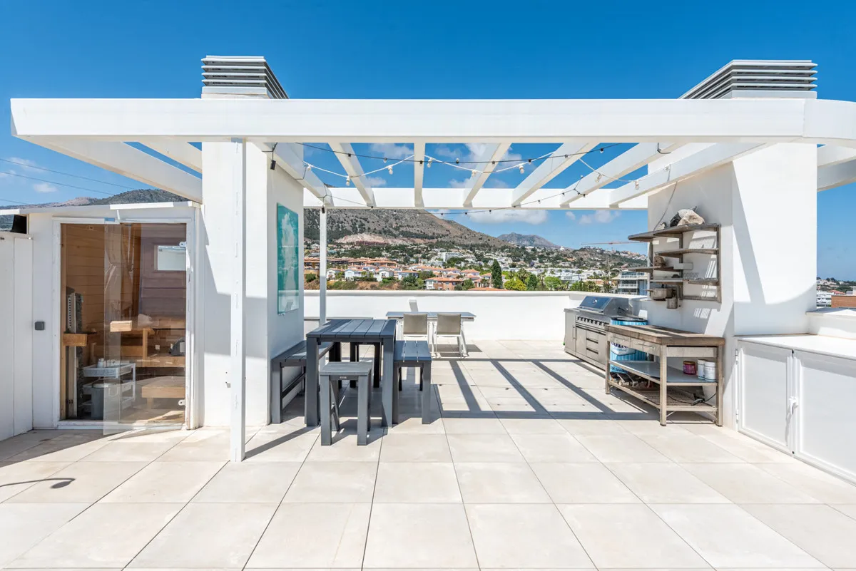 dd0eee89-4e47-4714-97c4-d3eb5417541d