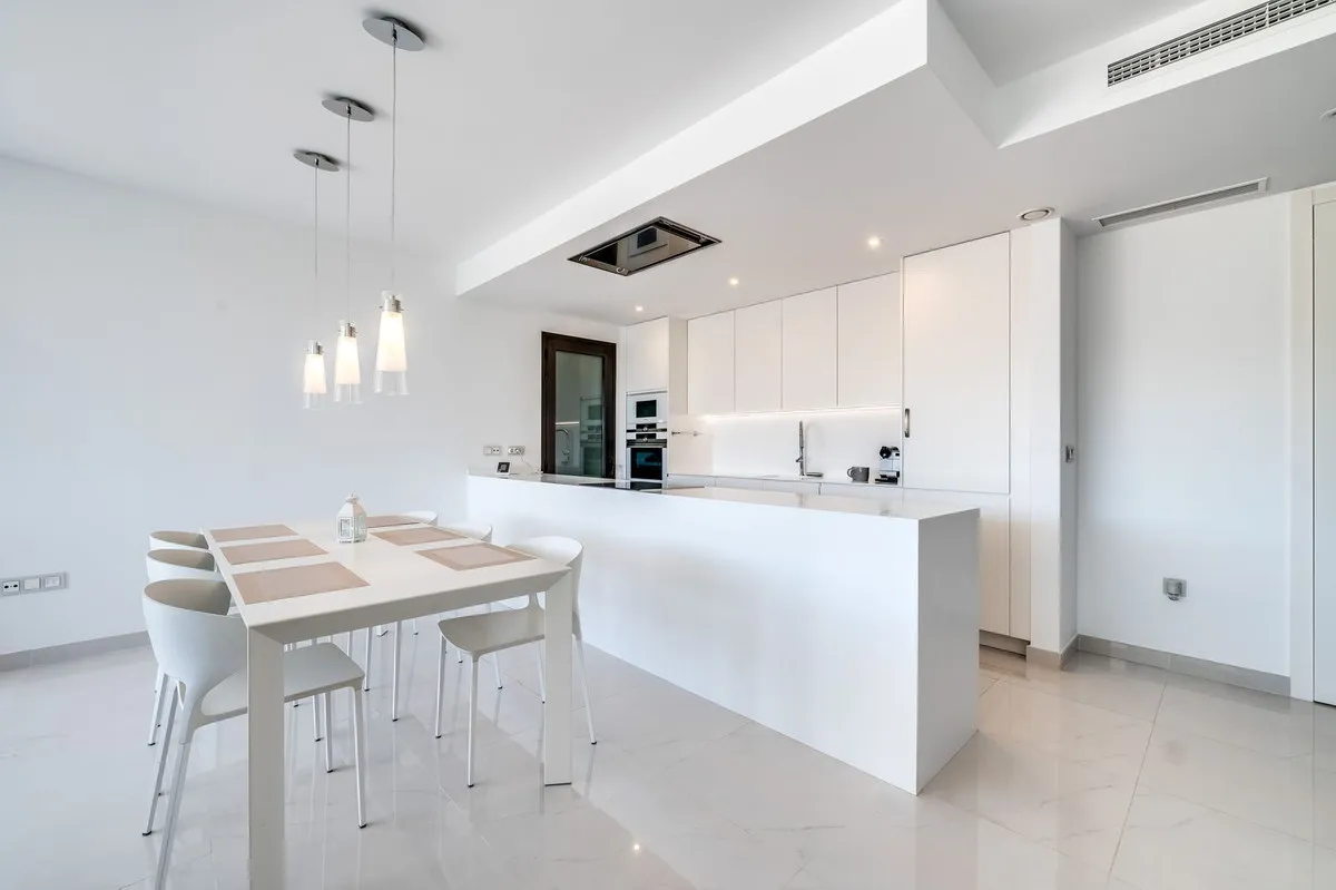 267dc1e1-655b-4c34-8fbd-9892a3cd4856