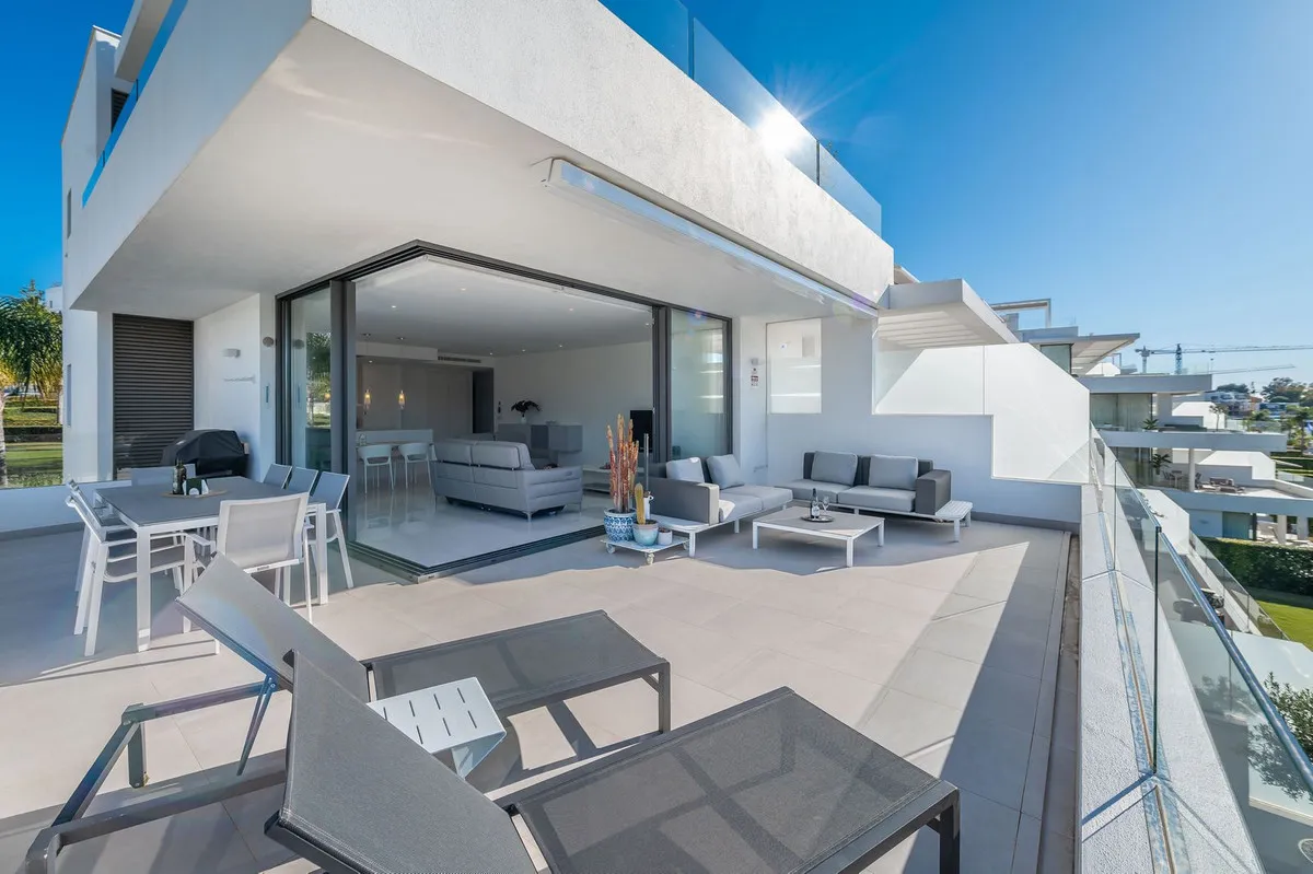 624f99a6-4926-4745-a8c7-e15e3b8cd8b2