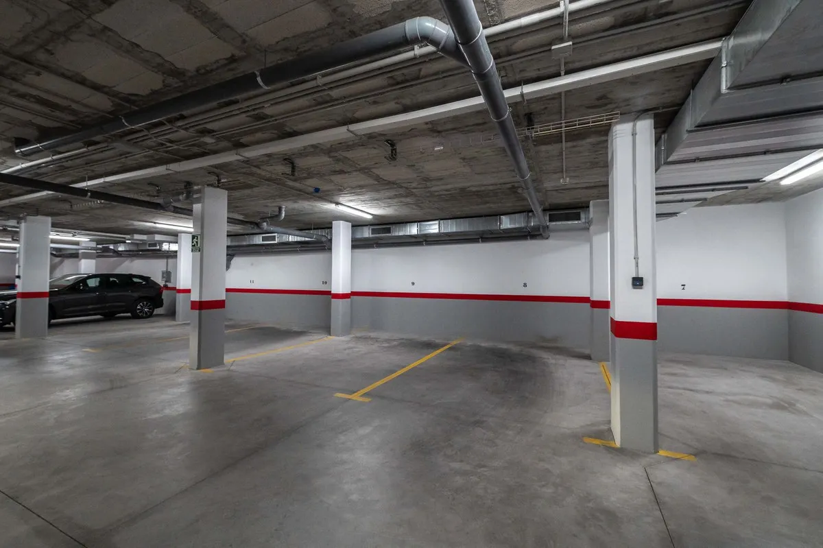 ad66db25-d6f9-4f36-a6d3-fab18743dec6