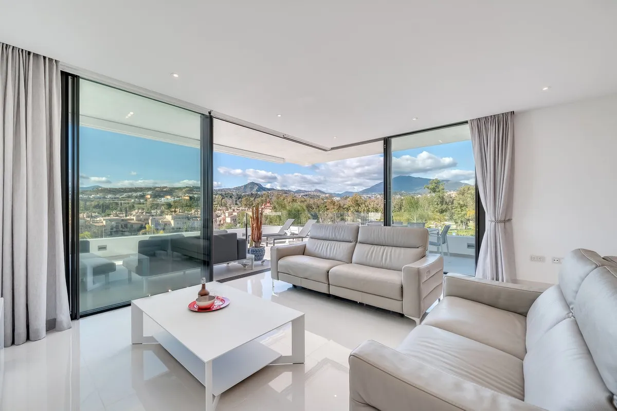 eaea6e3a-3f32-402d-a889-dea8116b20c5