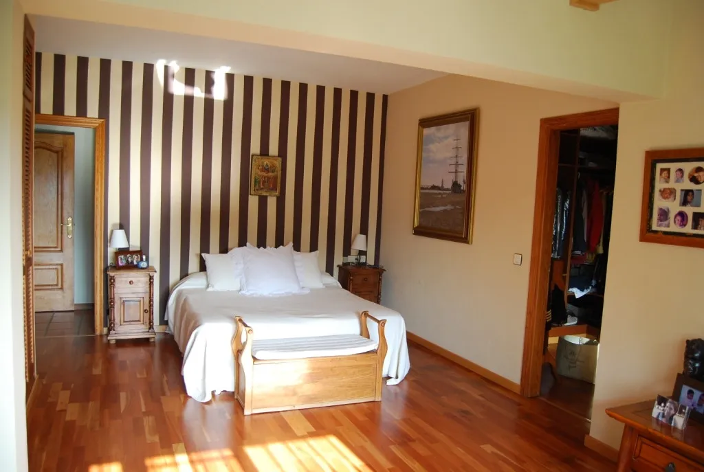 03fb7849-36ad-4251-a271-8a970316db91