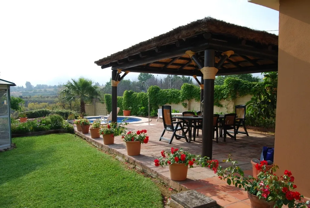 c2b5d106-90b4-49ce-abad-60bcfda6745a