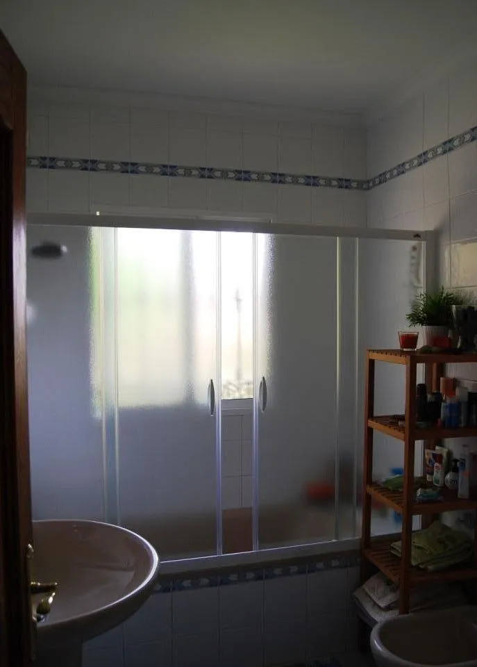 f452a0aa-047a-4395-813e-f308292eb6c8