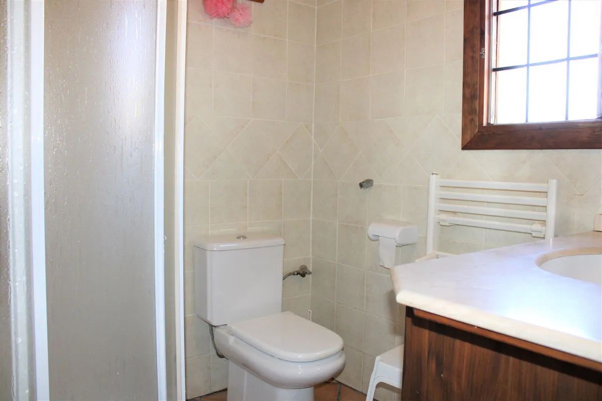 56b9f0b9-22e0-41da-9684-4256d62da9a4