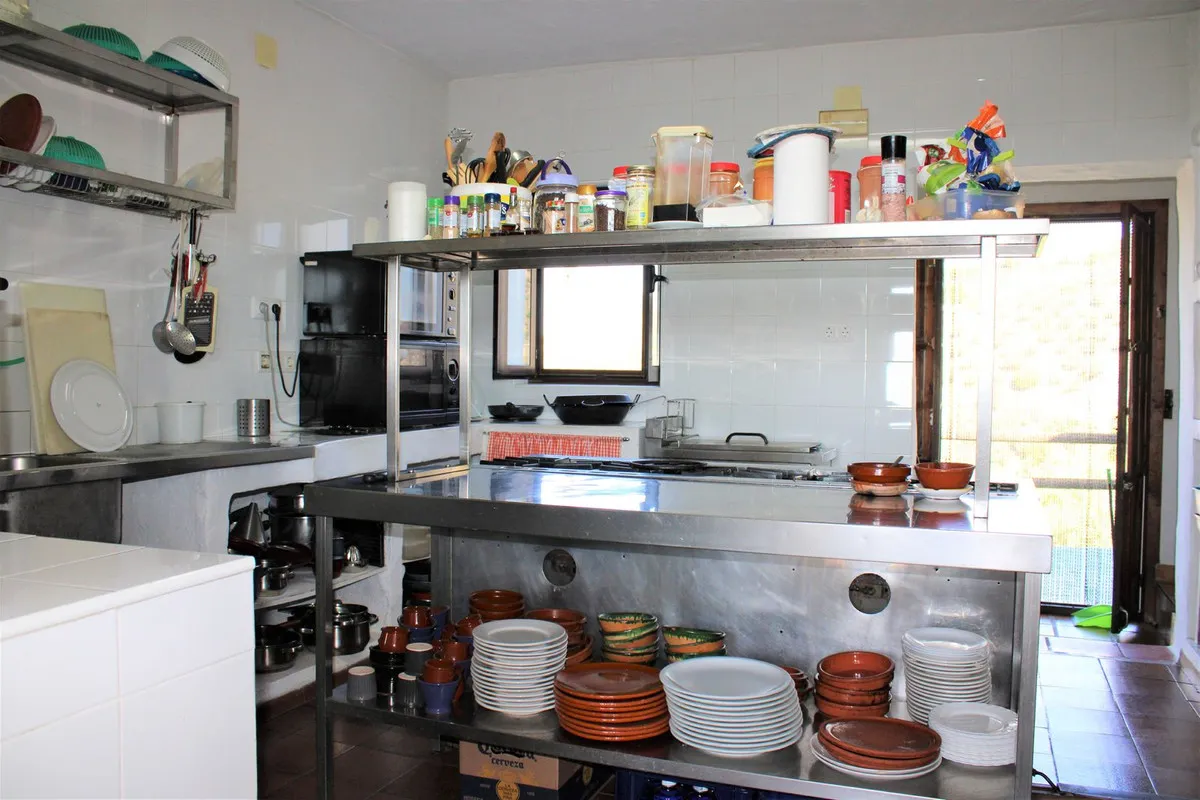 6acafd72-1e3c-4d8f-b9bd-db9d60779df5