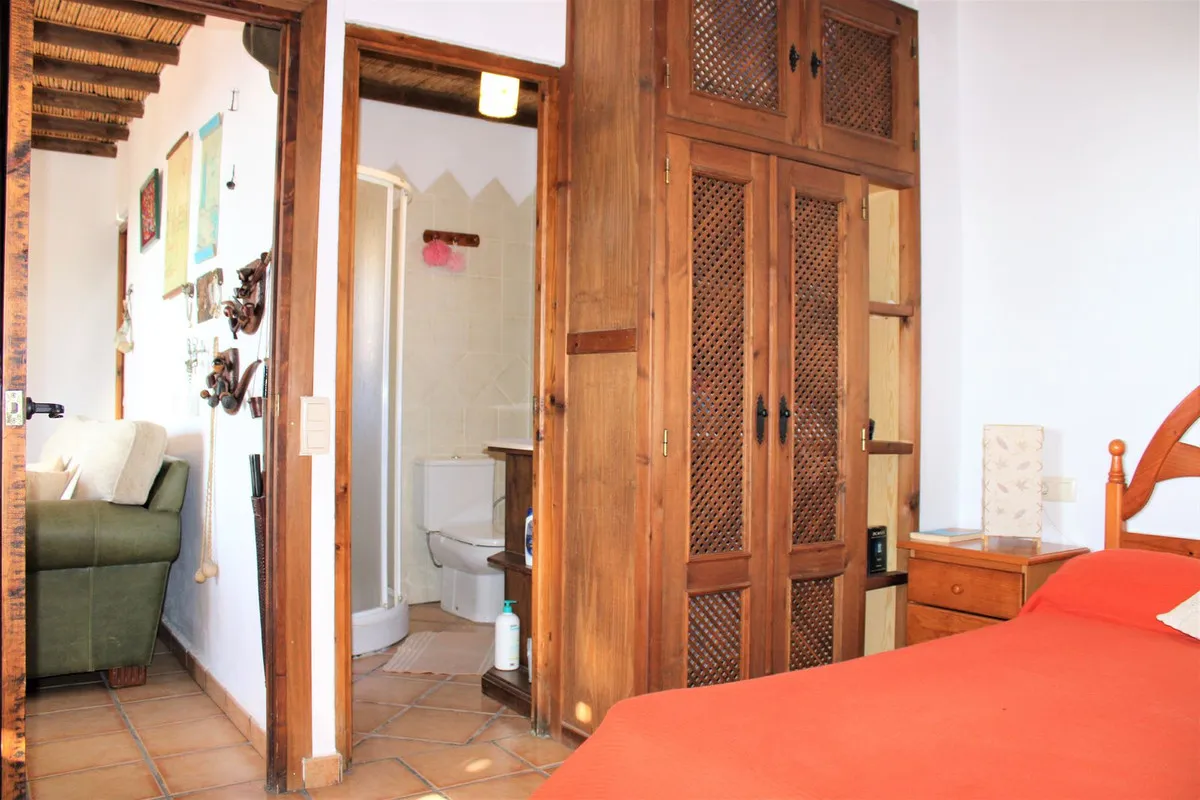 8432eef9-90f6-4f09-8abf-372cad5aaf51