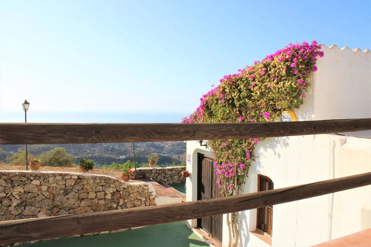 9bc91105-90cc-47f9-b081-6f00e9e197d1