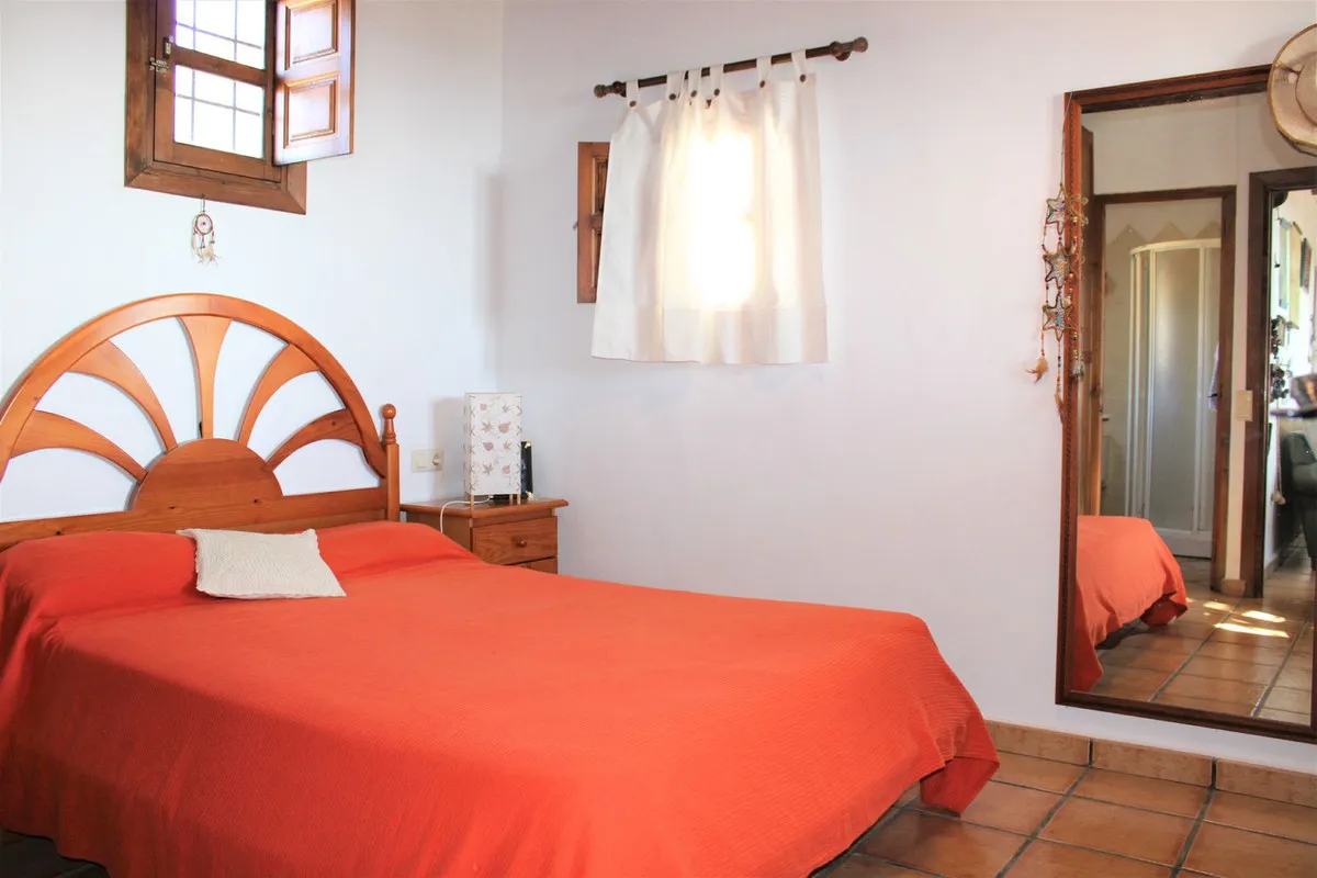 dd566594-3fc2-4b5b-b61c-97e27c35cc49