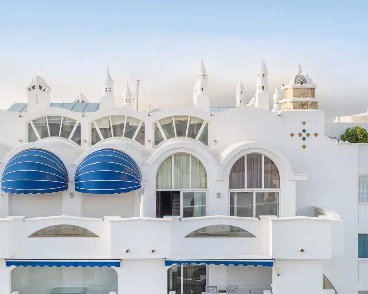 10e5c02f-25e6-4c4e-a39f-c82c7be91438