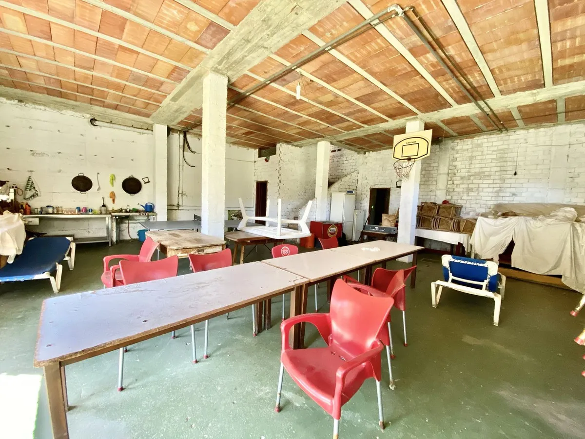 c3f6fb06-329c-4f54-87e7-55f973ae5c97