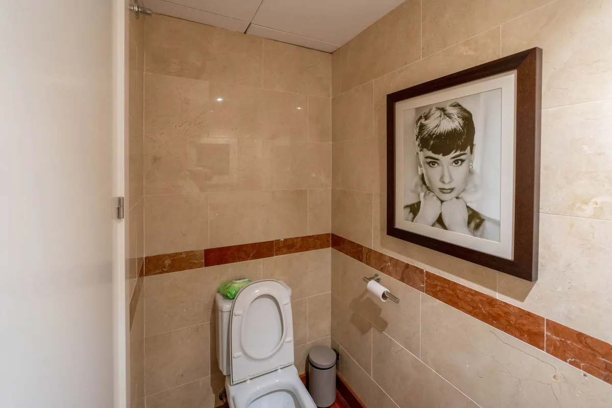 817ebb6c-1a02-4919-8b58-bc531e9ef91f