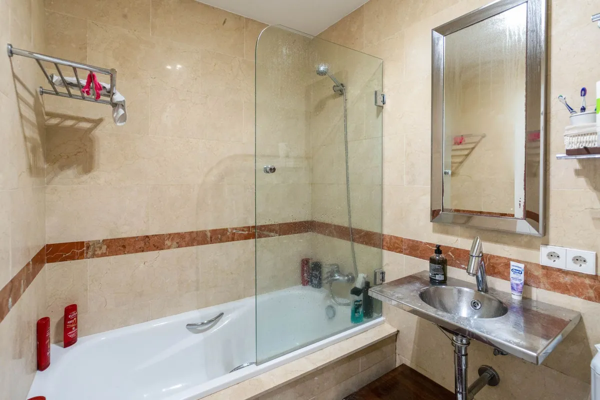 8f13818d-7d1c-44ec-a00d-392ecbccdc6d