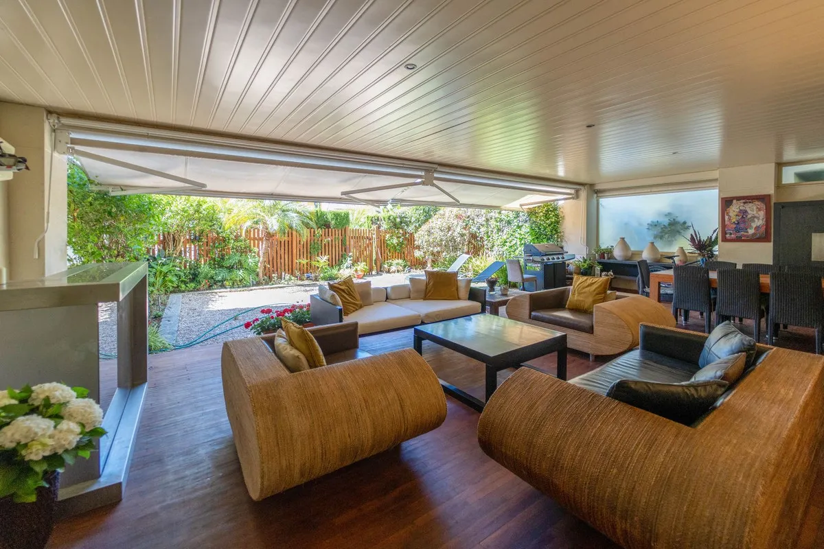 a120a46c-0c03-4987-a017-4fe385653af8