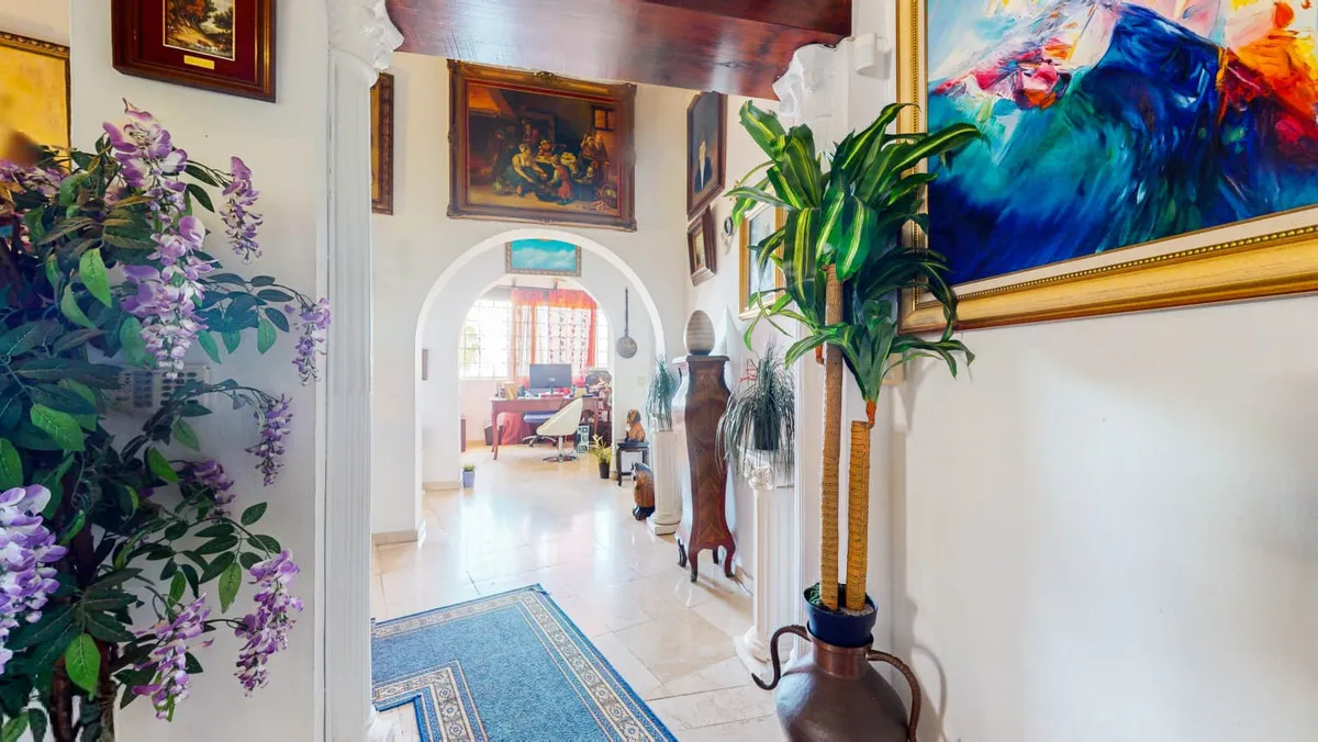 695edc74-f55e-46f5-ae64-5be427cdef1e