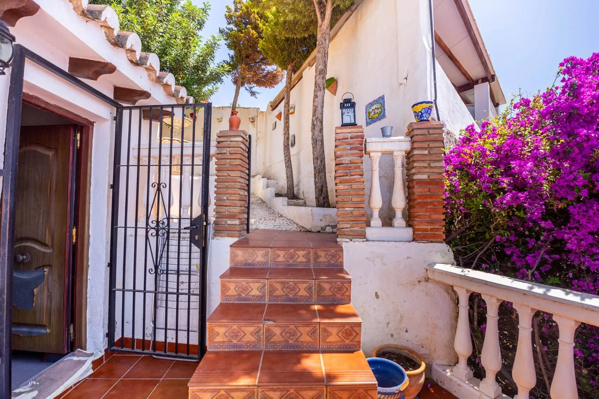 ae3feec2-efbb-468f-96f3-61a445a36475