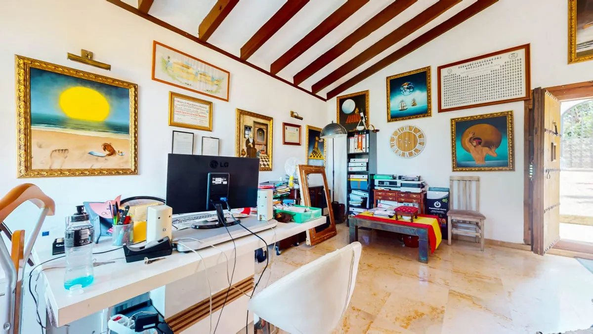 f355faaa-765b-4f9f-865e-519600a7c134