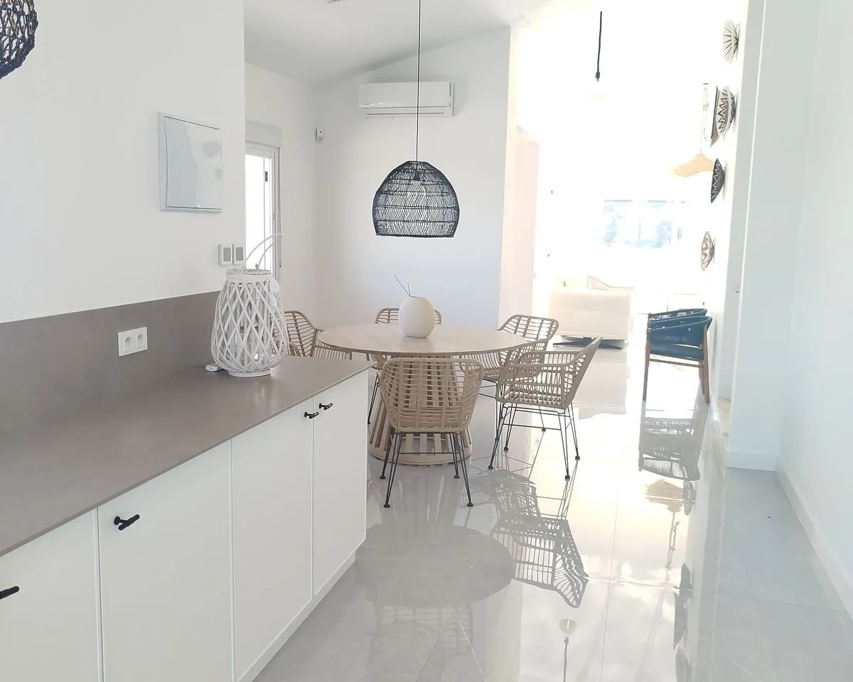 200826c7-558b-43d4-b842-aec97b68bed6