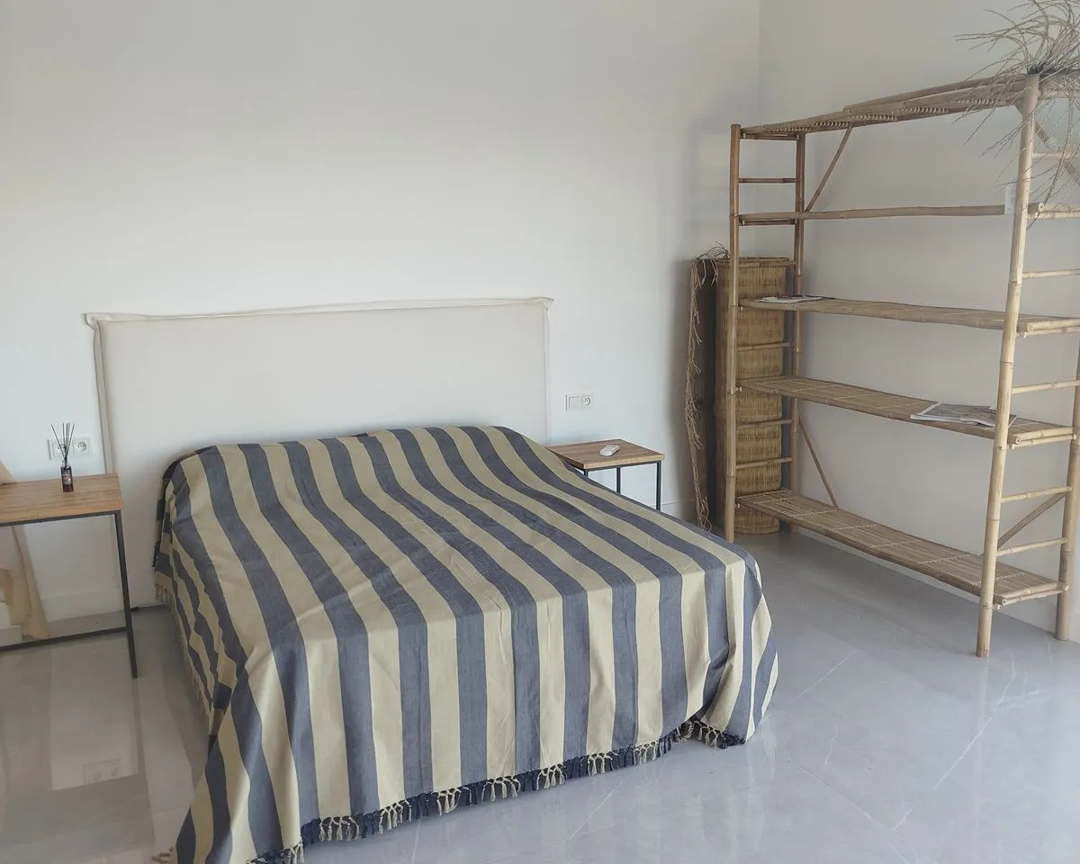 b008012e-8221-4239-b6a8-e1da8f52384c