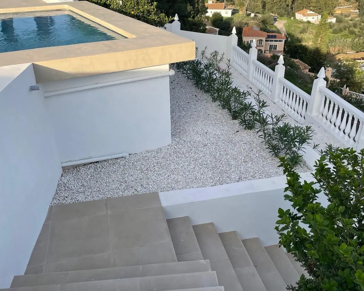 ef533f22-c898-4fbd-a71f-98bf0d25d1c1