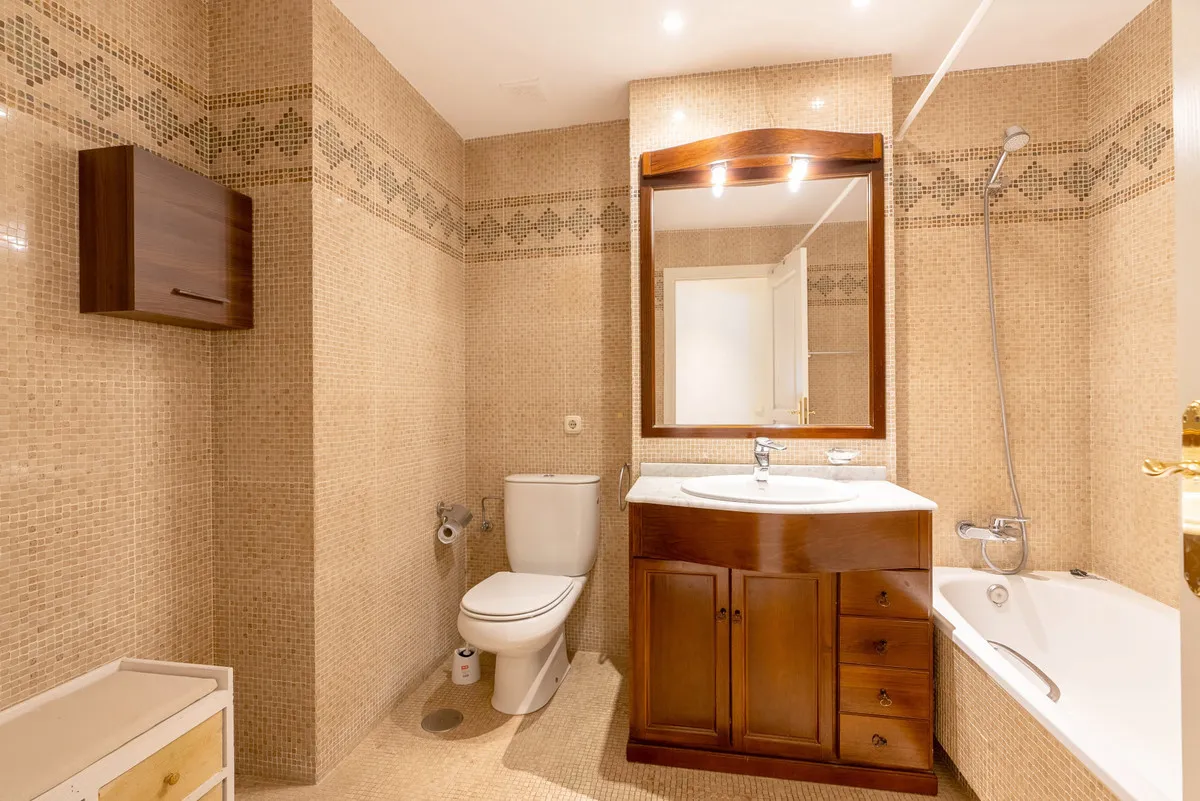 0aaa0059-8392-429c-9e81-46bc46e9744e