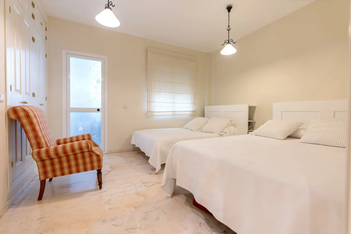 23bb1954-7b65-4b1a-8223-13513b7feeca