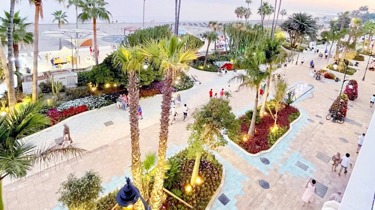 8f3ed972-6dd0-42a7-a6fd-23e21f053004