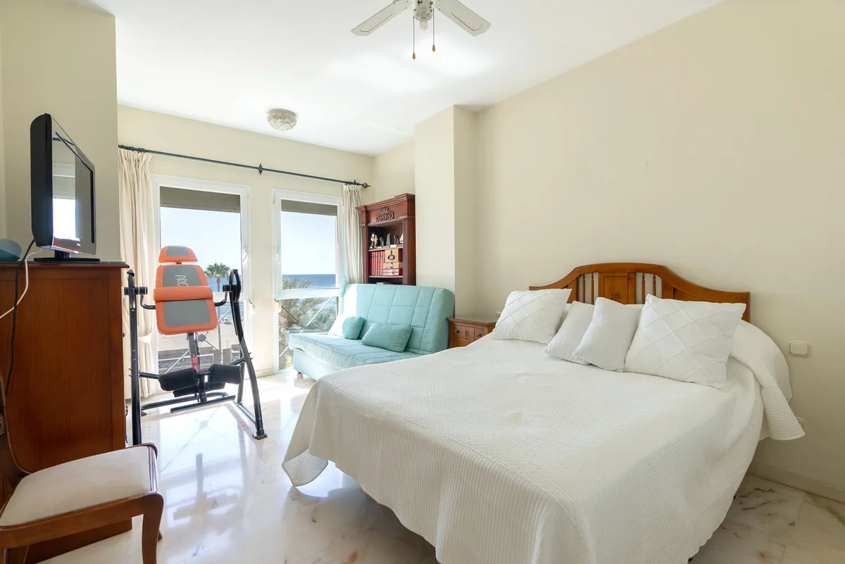 c631754f-6578-4fb8-b267-3dd5bd910944