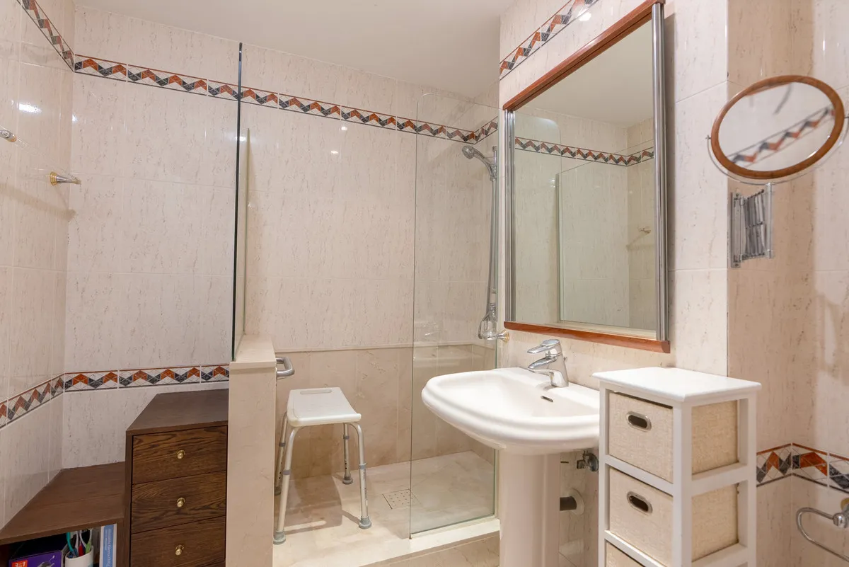 fbd6ac18-bb47-40d2-87b9-18da0cc1724b