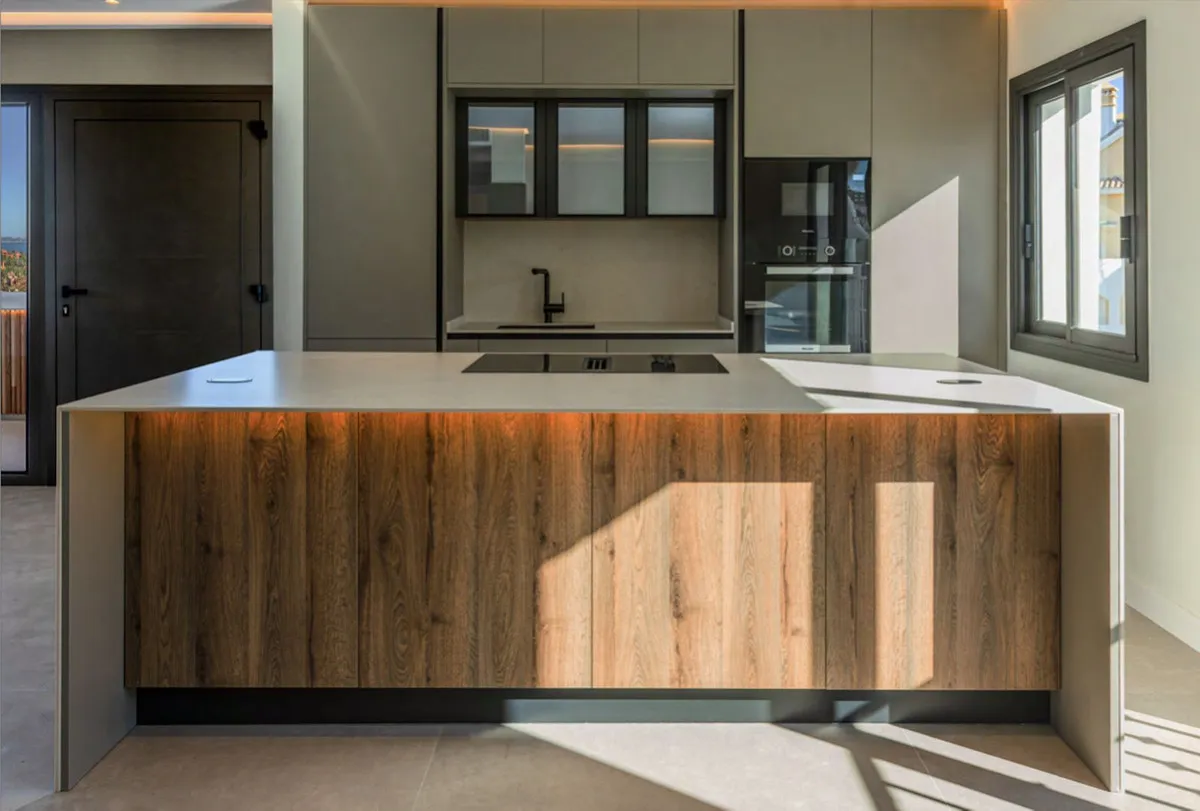 a3d75934-c0bc-4013-8292-61ea3a22ca56