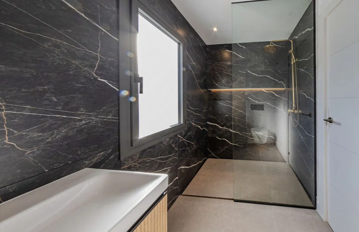 d397fdca-1ad3-4d4c-9d3d-7d865fb785d6