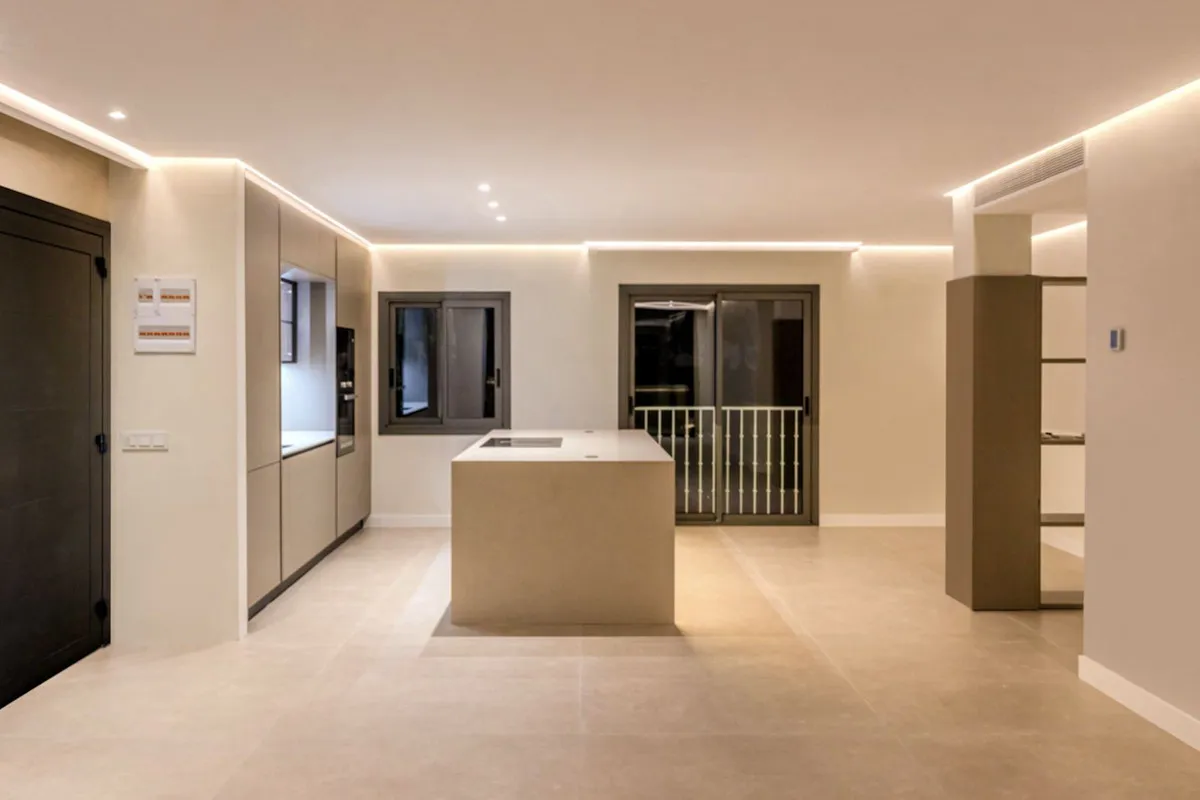 ed76a735-7841-4744-8db8-f652c416c43f