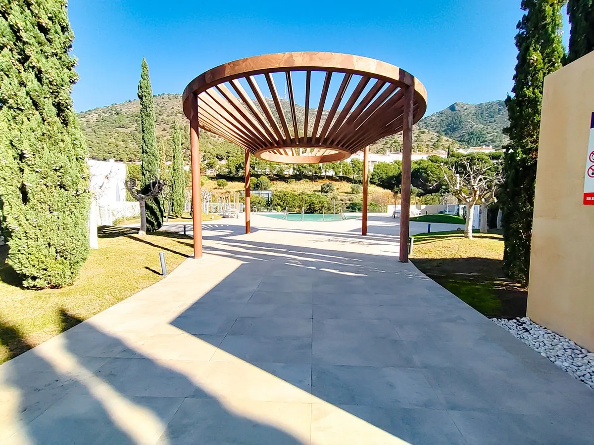 b5e5a31f-2558-4db0-a58c-0ec7c9407024